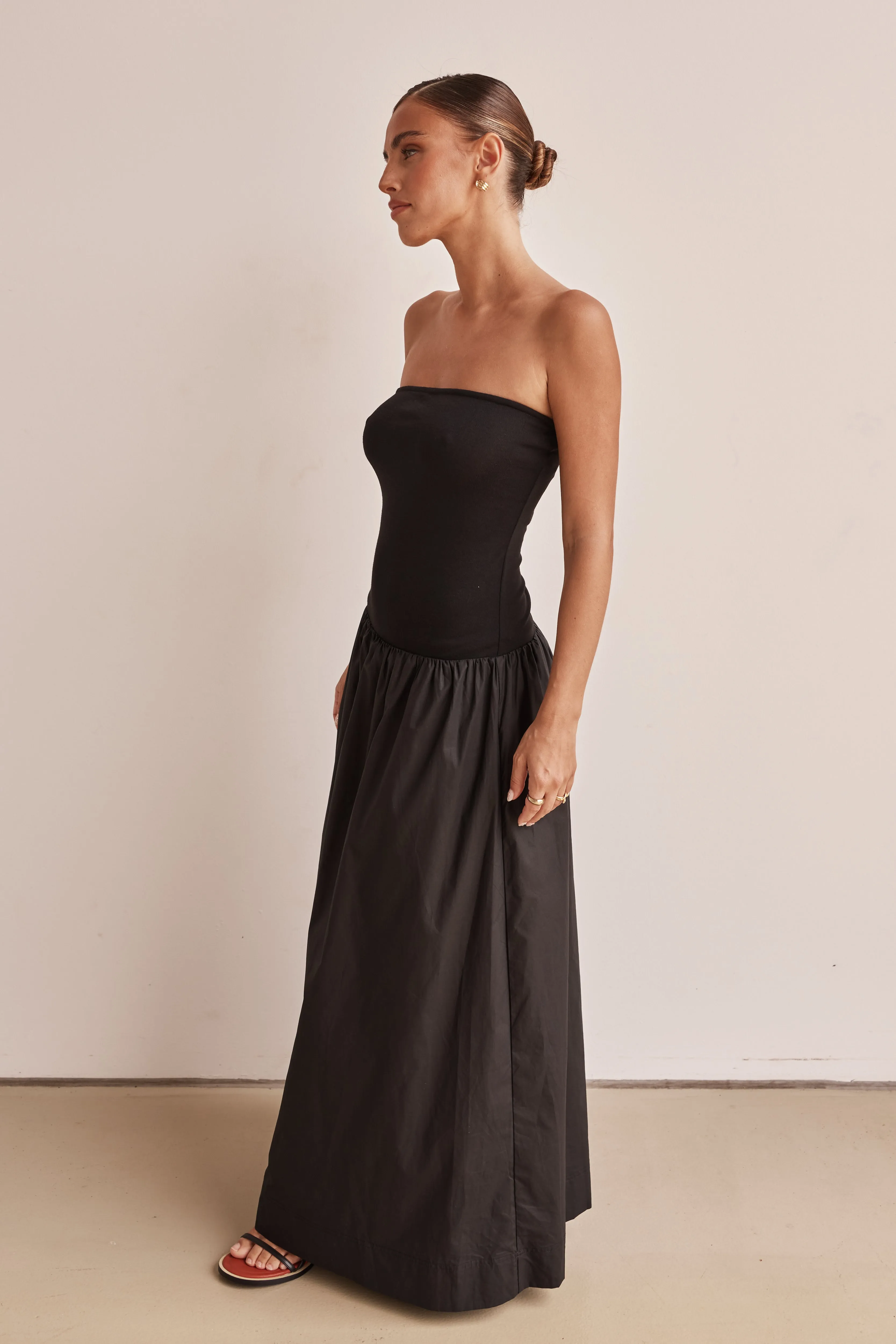 Davina Maxi Dress (Black)