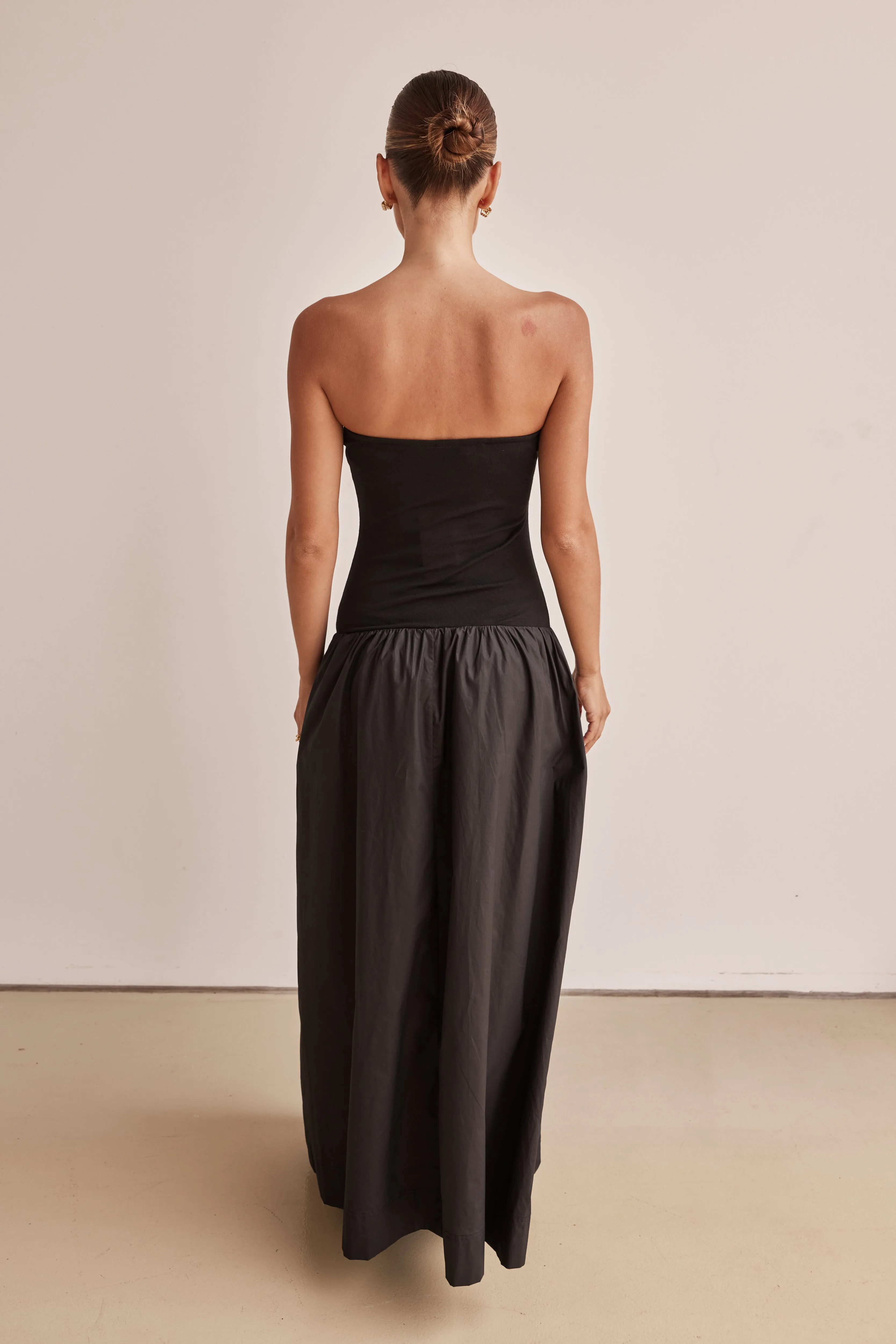 Davina Maxi Dress (Black)