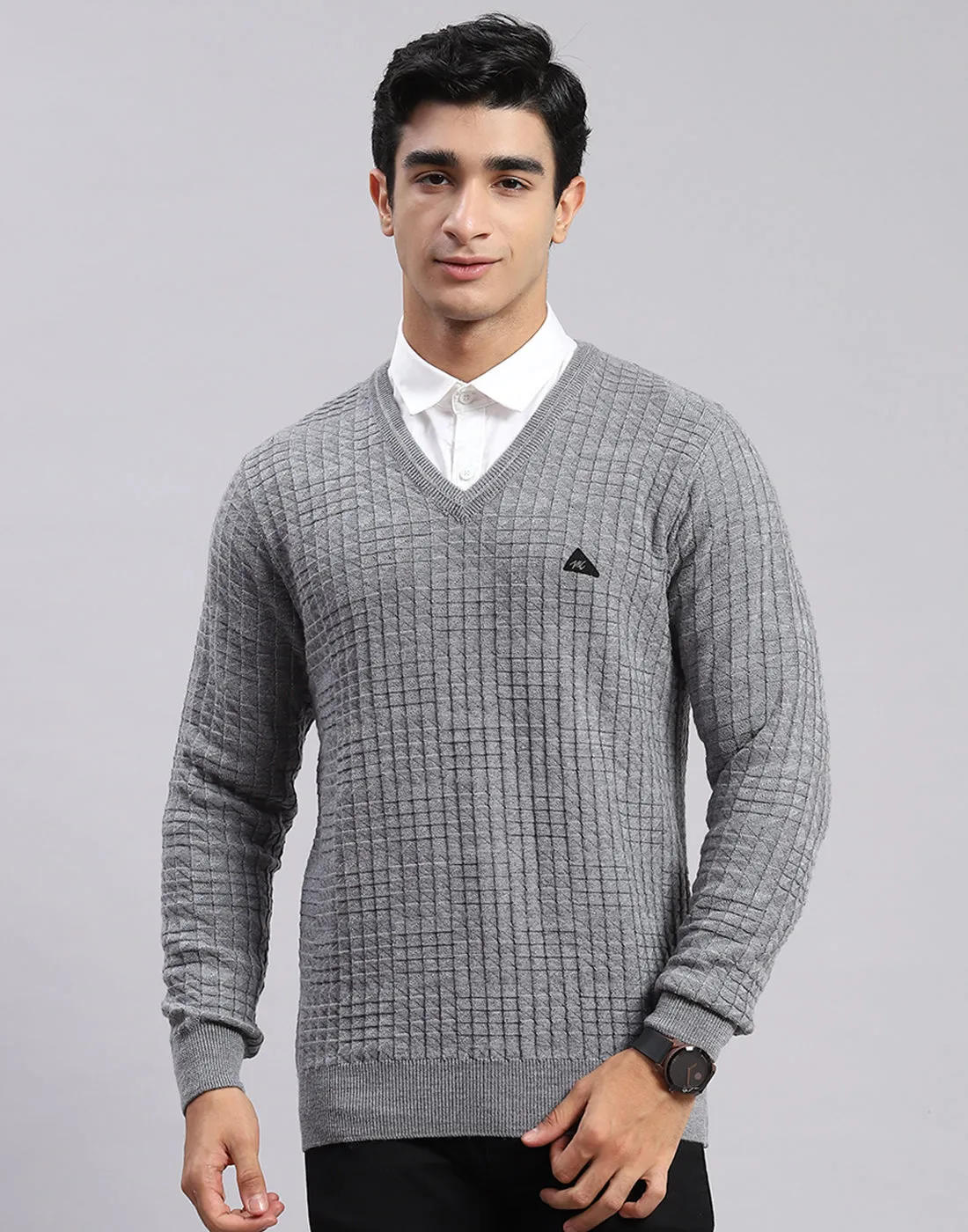 Men Grey Self Design V Neck Full Sleeve Sweaters/Pullovers