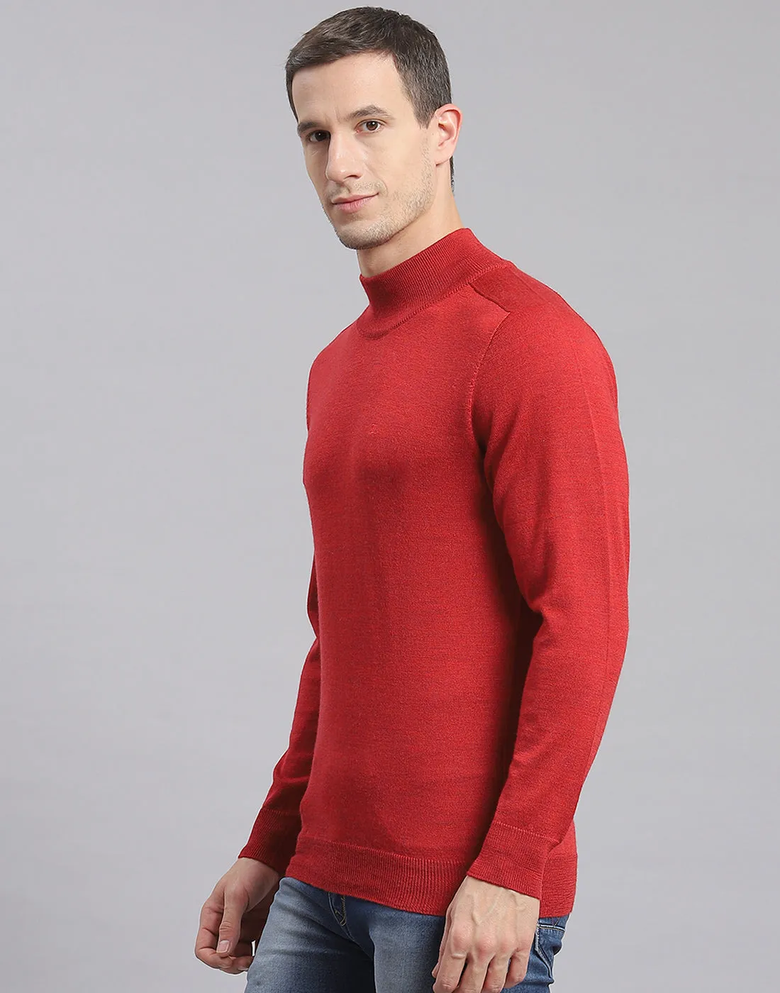 Men Maroon Solid T Neck Full Sleeve Sweater