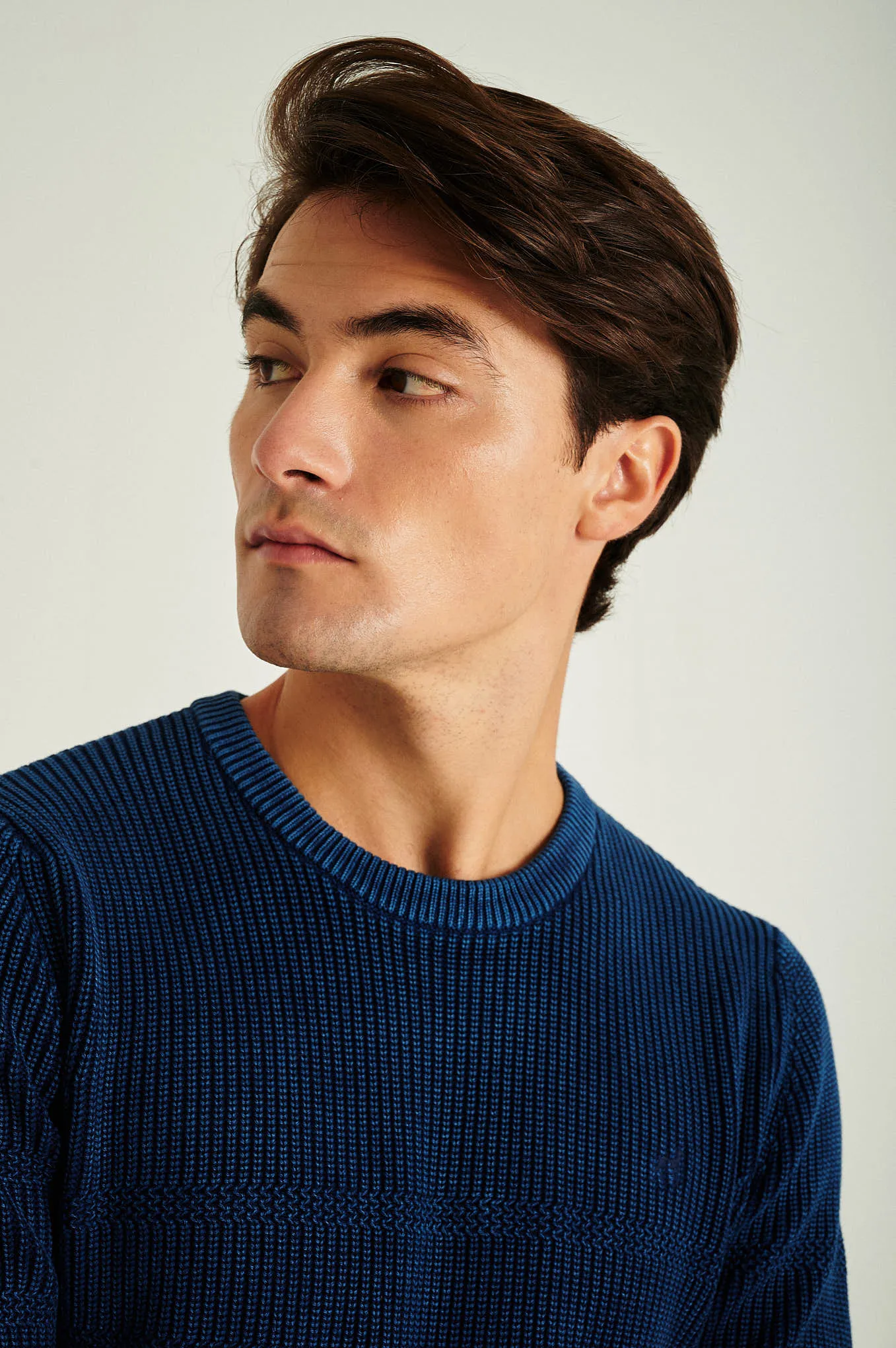 Men's organic cotton crew neck sweater