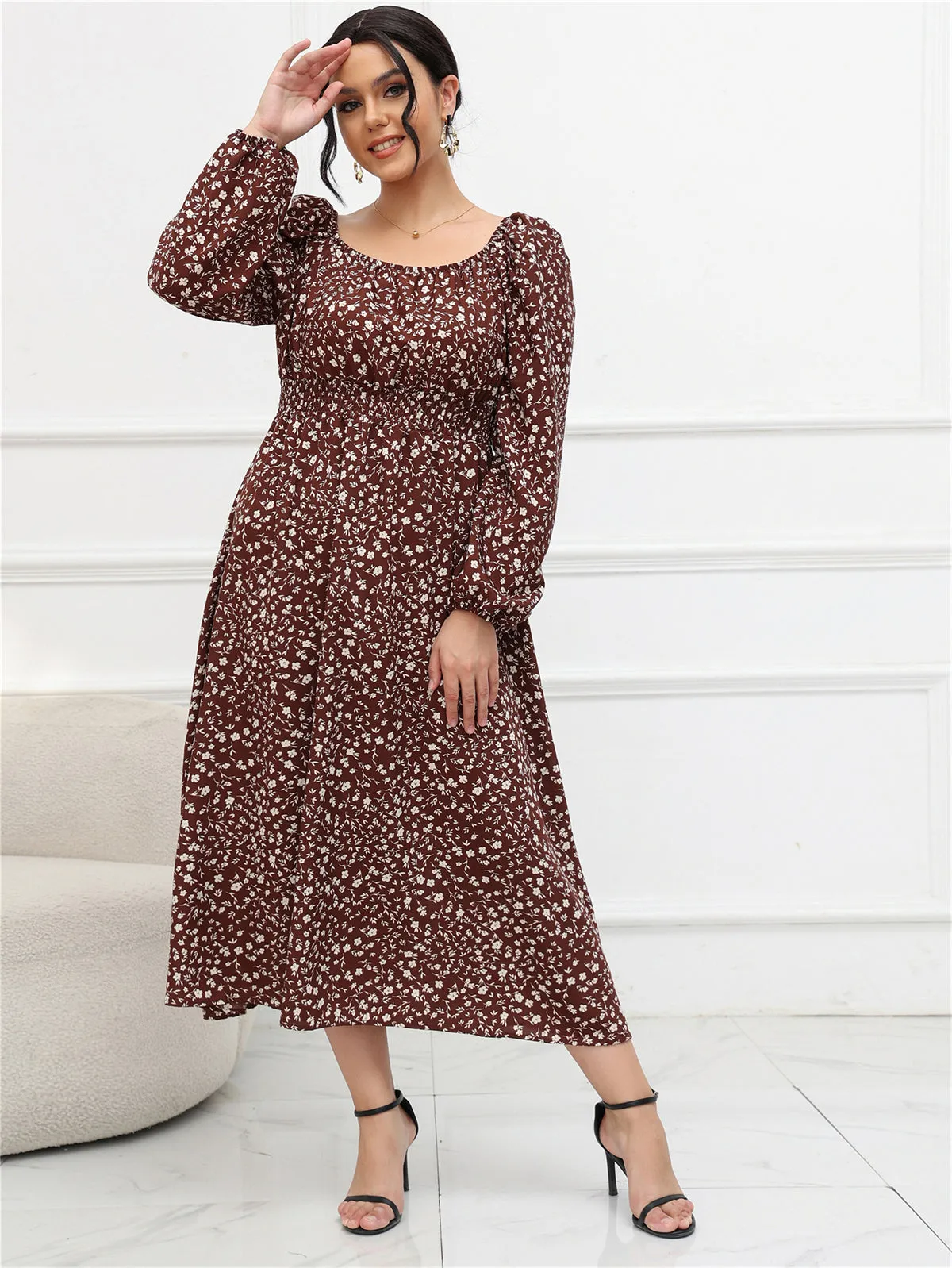 Plus Size Puff Sleeve Mid Length Dress