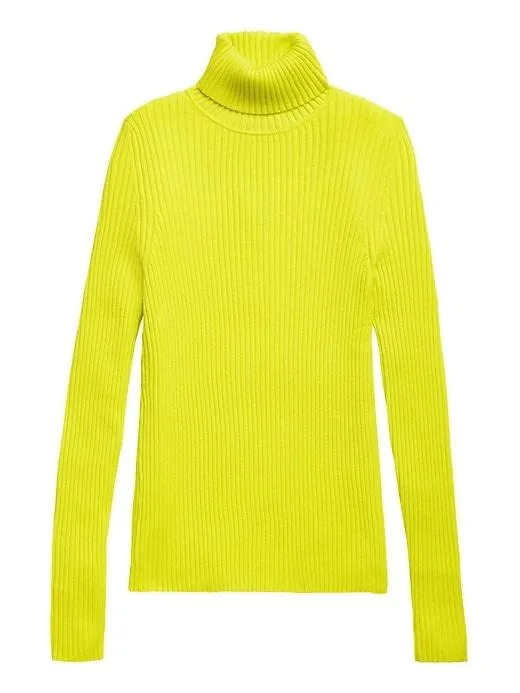 Ribbed Turtleneck Sweater in Citron Yellow-Green