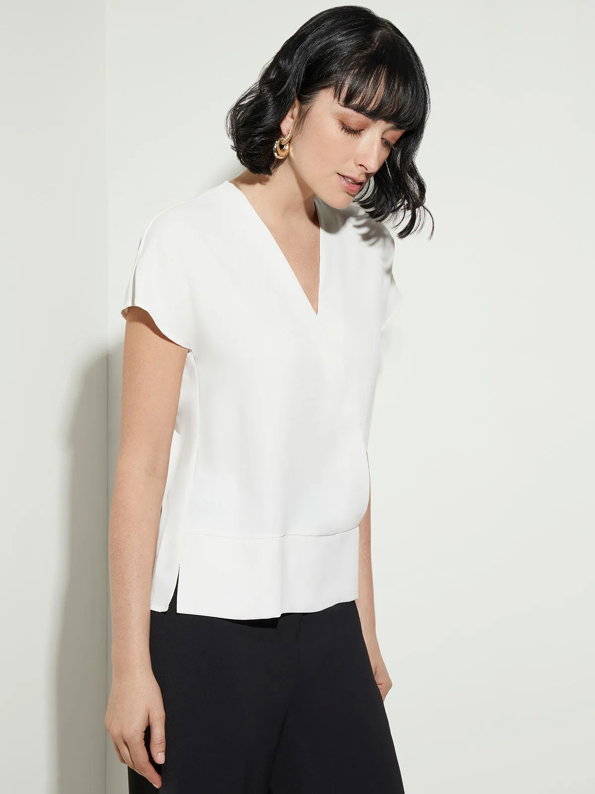 Short Sleeve V-Neck Crepe de Chine Blouse