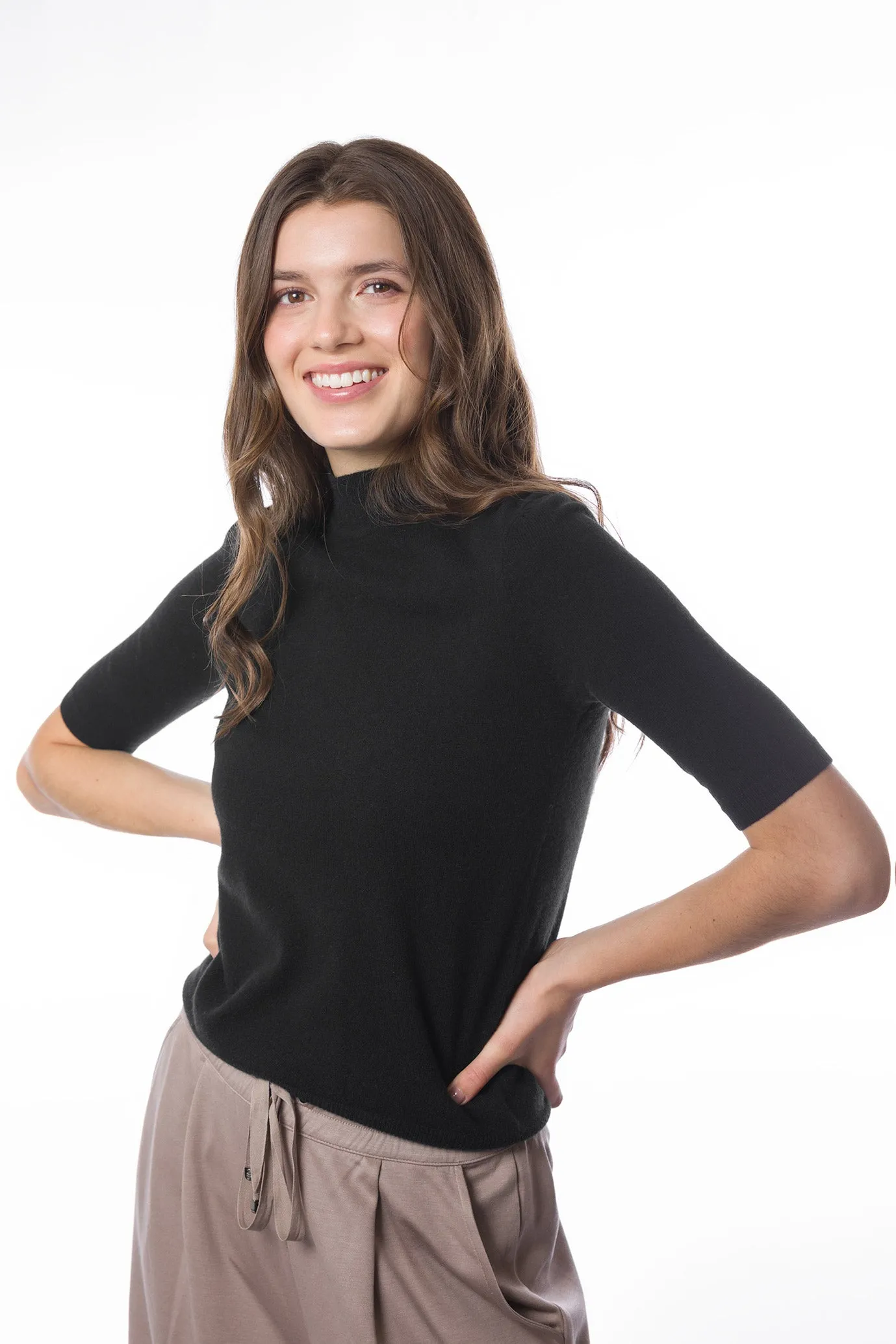 Sustainable Cashmere Short Sleeve Turtleneck Sweater - Black