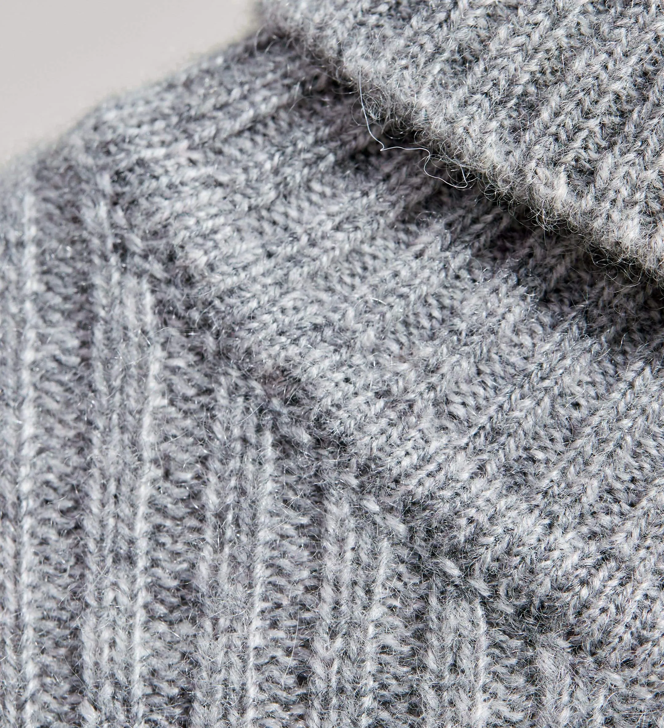 The Ribbed Turtleneck Cashmere Sweater