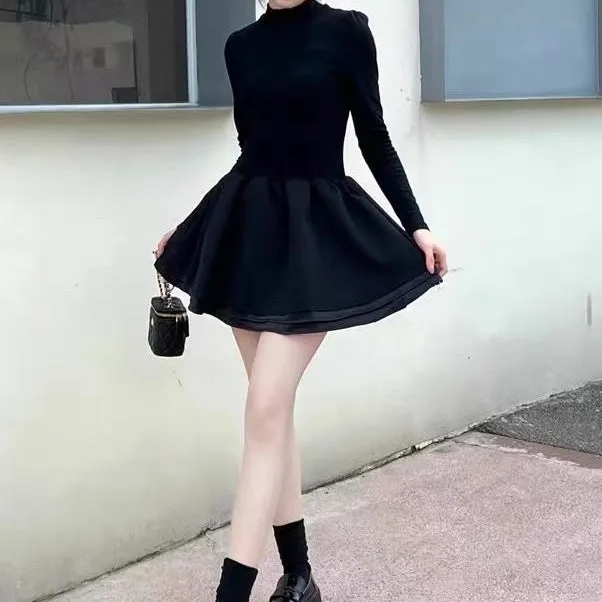 Threaded Princess Style Inner Black Dress