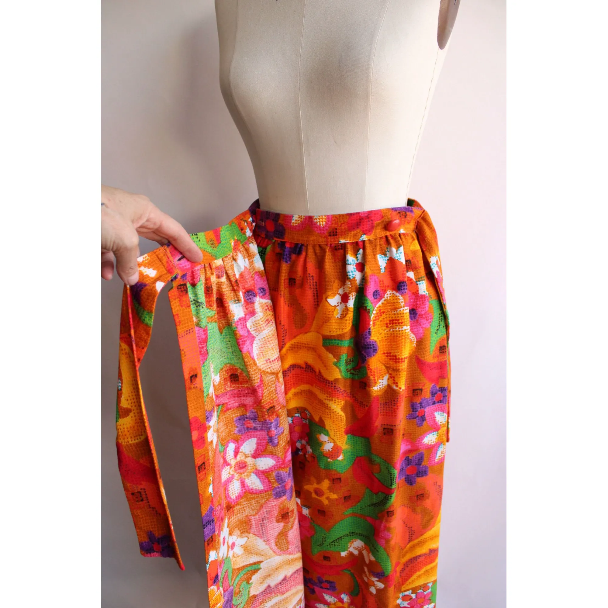 Vintage 1960s Skirt / Beverly Vogue Wrap Maxi Skirt / Flower Power